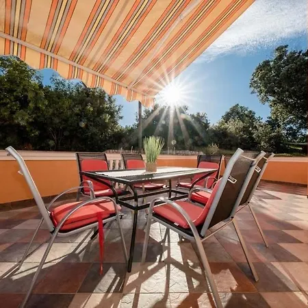 Apartment By The Sea Supetarska Draga - Gonar, Rab - 27566 Rab Town
