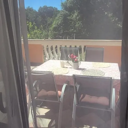 Apartment By The Sea Supetarska Draga - Gonar, Rab - 27566